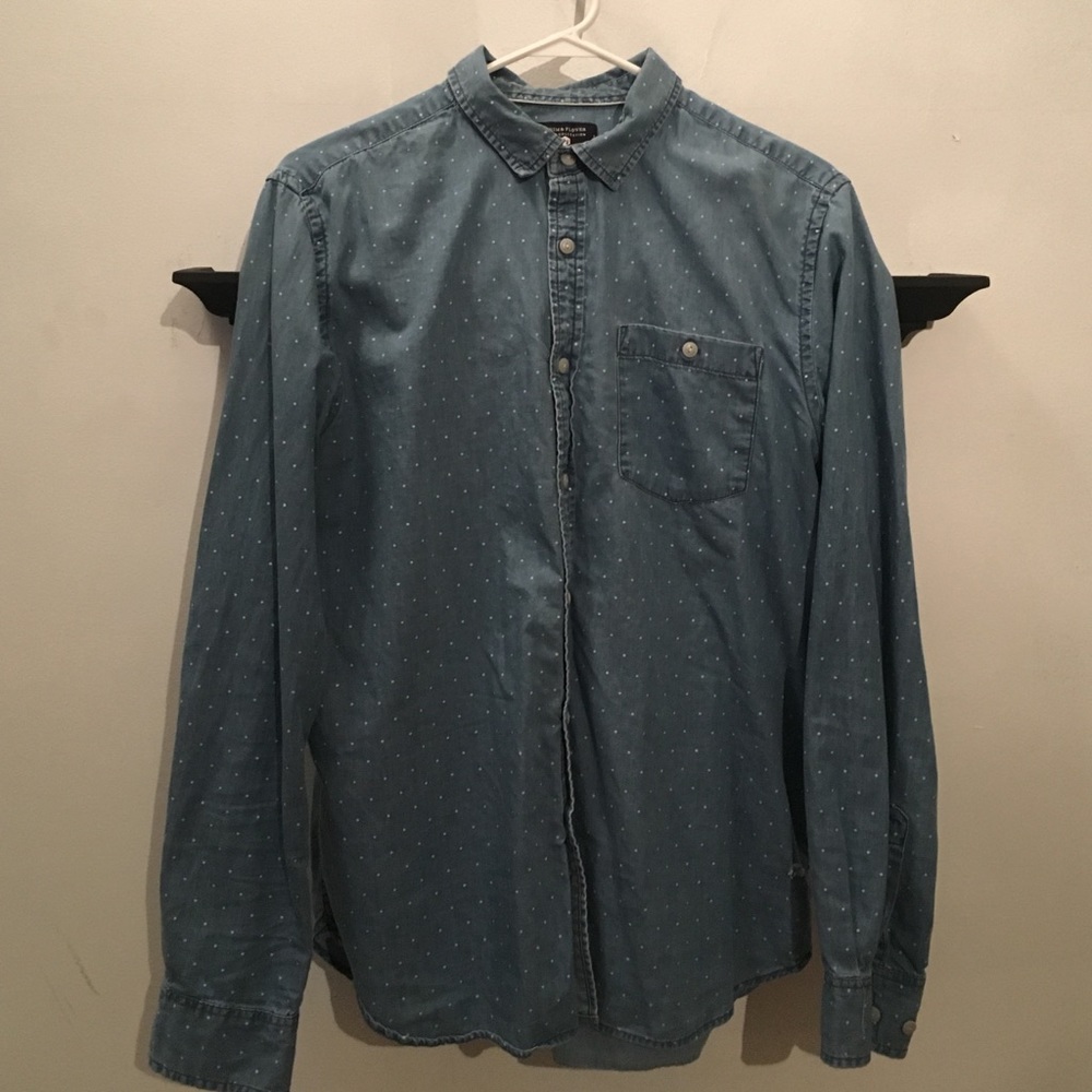 Button down - Picture 2 of 2